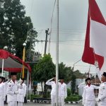 Penurunan Bendera HUT ke-80 RI di Karanganyar Berlangsung Khidmat dan Meriah