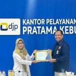 Sukses Jalankan Inklusi Kesadaran Pajak, SMK Gasmeka Terima Apresiasi DJP